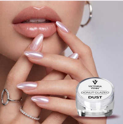 Unhas peroladas rosa claro com embalagem de pó para unhas Victoria Vynn Donut Glazed Dust