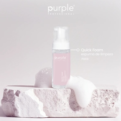 Frasco de Quick Foam da Purple Professional sobre pedra texturada rosa e branca