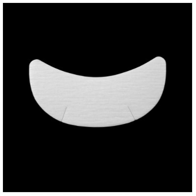 Produto branco curvo sobre fundo preto