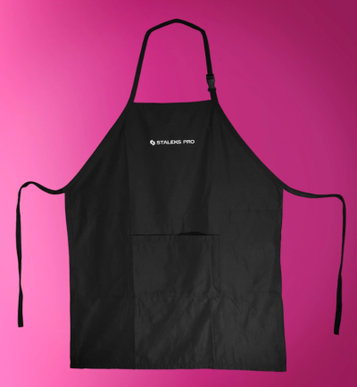 Avental preto com texto STALINS PRO em branco sobre fundo rosa.
