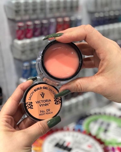 Frasco de gel de construção para unhas Victoria Vynn cor milky peach número 09