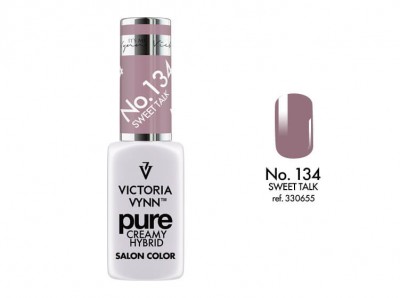 Frasco de esmalte Victoria Vynn Pure Creamy Hybrid No.134 Sweet Talk e amostra da cor