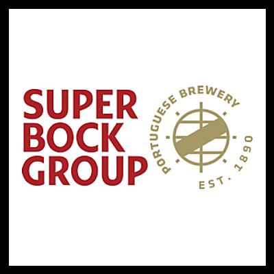 Logótipo da Super Bock Group com texto e símbolo dourado em fundo branco