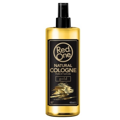 Frasco amarelo de colónia Natural Cologne com etiqueta preta e tampa preta spray