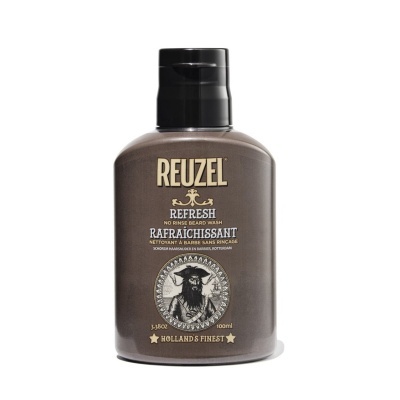 Frasco castanho escuro do Reuzel Refresh No Rinse Beard Wash com tampa preta