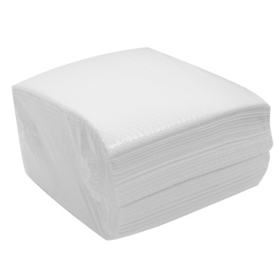 Pacote de guardanapos brancos de papel com textura