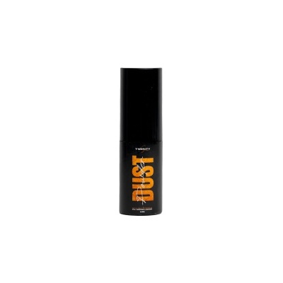 Frasco preto de styling powder para cabelo com rótulo laranja e branco