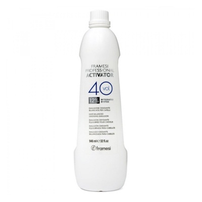 Garrafa branca de plástico Framesi Professional Activator 40 vol 12% 946 ml
