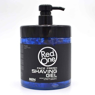 Gel de barbear Red One Face Fresh para homem em embalagem azul com doseador preto