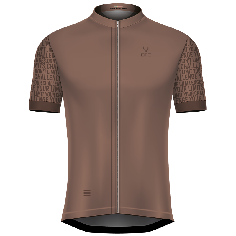 Jersey Ciclismo Challenge your Limits Terra Camisola ciclismo marrom com fecho e texto nas mangas