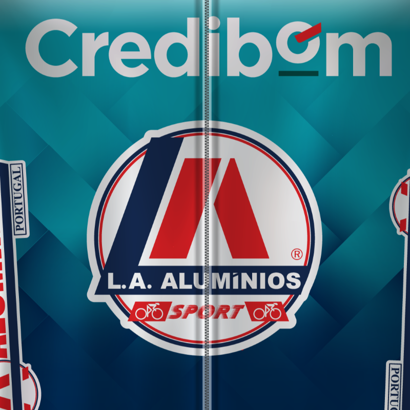 Luvas Ciclismo Credibom / L.A. Alumínios / Marcos Car de 2026 Tecido azul com padrão geométrico e logotipo L. A. Alumínios Sport