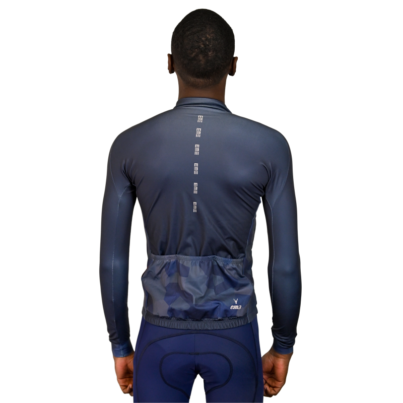 Casaco Ciclismo Térmico Azul Camisola de ciclismo azul escuro com bolso traseiro camuflado e texto 'CHILI'