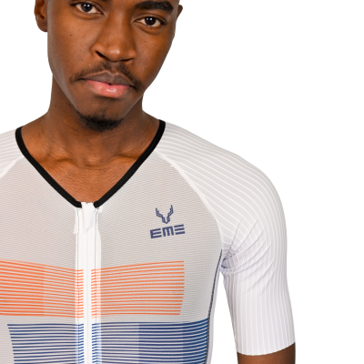 https://www.em3.pt/product/fato-triatlo-completo-riscas-branco-azul-vermelho