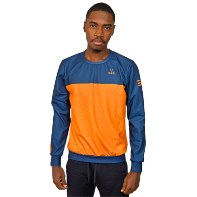Sweatshirt bicolor azul escuro e laranja com logotipo amarelo e branco no peito
