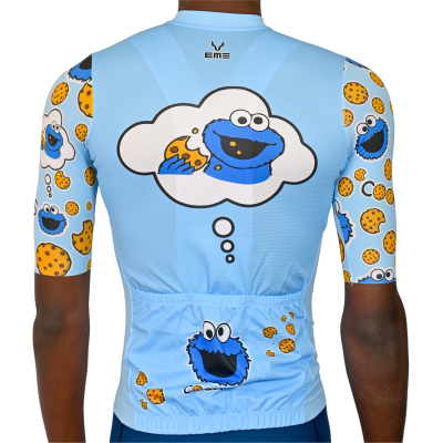 https://www.em3.pt/product/jersey-ciclismo-monstro-das-bolachas-azul
