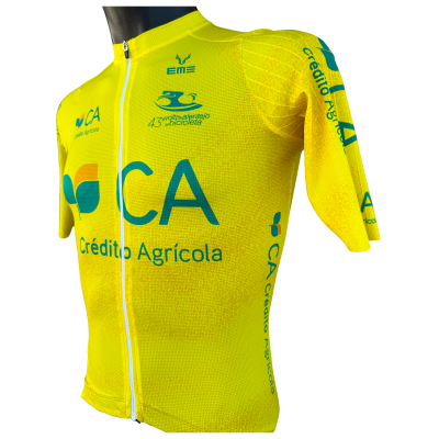 Camisola ciclismo amarela com logos CA Crédito Agrícola e texto 43ª volta ao alentejo em bicicleta