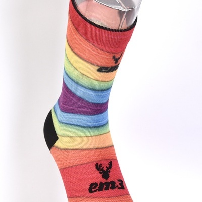https://www.em3.pt/product/meias-bandas-coloridas