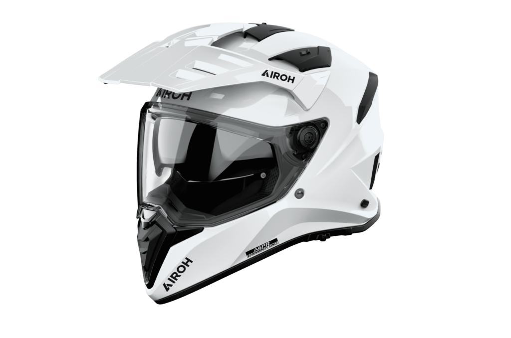 Capacete AIROH BADX-X Branco Capacete de mota integral branco AIROH com viseira transparente e detalhes pretos