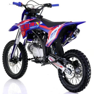 Motocross azul, vermelho e branco com logótipo ROAN RACING e número 81