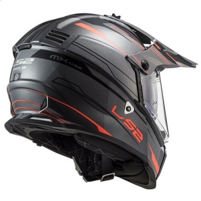 Capacete de motociclismo preto e cinza com detalhes vermelhos e visor transparente
