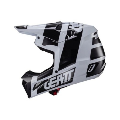 Capacete integral de motocross preto e branco com texto LEATT