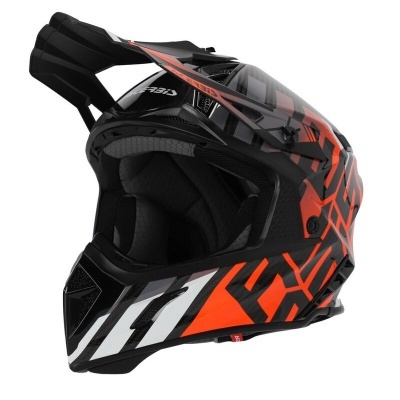 Capacete motocross preto e vermelho com padrão geométrico