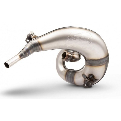 Silenciador metálico prateado para motocicleta ou kart sobre fundo branco