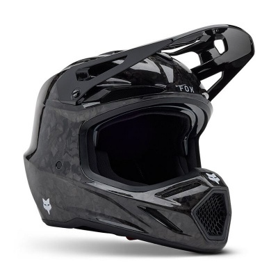 Capacete integral preto com textura de fibra de carbono e visor ajustável