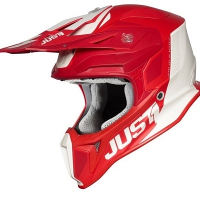 Capacete de motocross vermelho e branco com visor e acolchoamento cinza