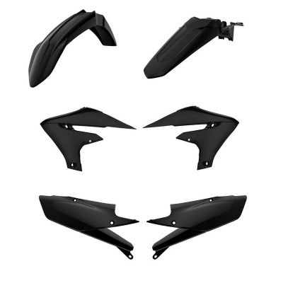 Conjunto de peças plásticas pretas para motocicleta em fundo branco