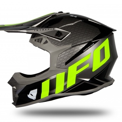 Capacete motocross preto e cinza com letras verdes UFO
