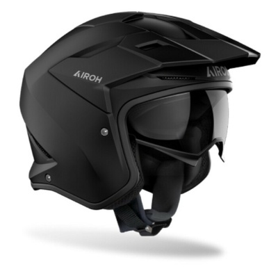 Capacete de motocross preto com viseira e texto AIROH