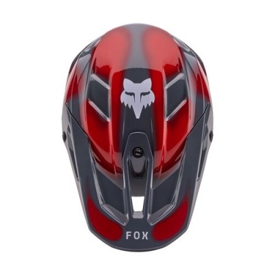 Capacete desportivo vermelho e cinza com logo FOX
