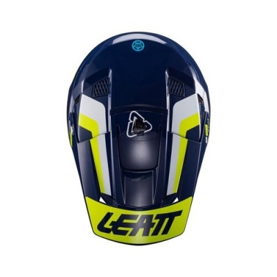 Capacete azul escuro com detalhes amarelos e brancos e logotipo LEATT