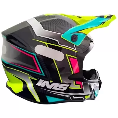 Capacete de motocross com cores vibrantes e padrão geométrico