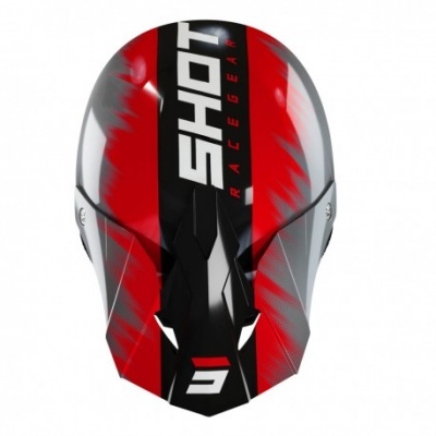 Capacete de corrida vermelho, preto e cinza com texto branco e número 3