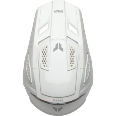 Capacete branco com texto THOR e ventilação