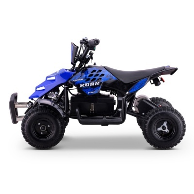 Quad eléctrico azul e preto com pneus robustos e texto RAPTOR ROAN RACING 500W