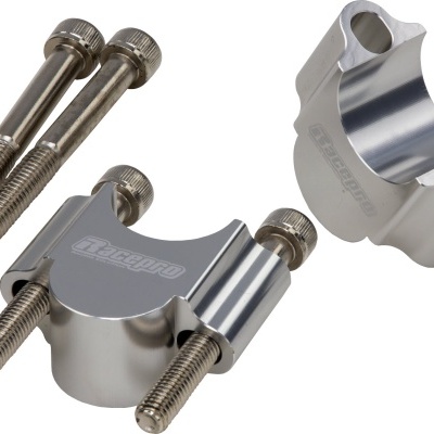 Braçadeiras metálicas prateadas com parafusos e logo Racepro