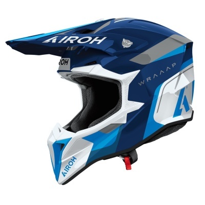 Capacete de motocross azul, branco e cinzento com texto AIROH e WRAAAAP