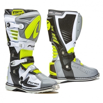Botas de motociclismo Forma Predator em cinza, branco, amarelo e preto.
