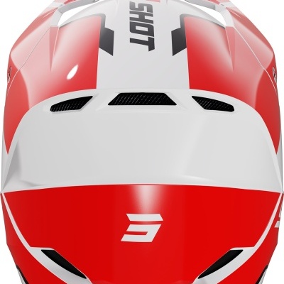 Capacete desportivo vermelho e branco com texto 'SHOT'