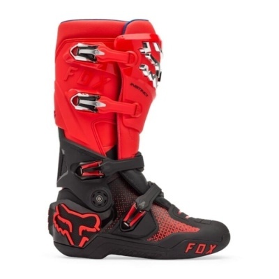 Bota motocross preta e vermelha com fivelas e logo FOX