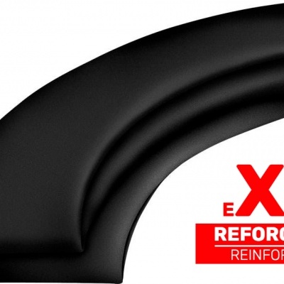 Câmara de ar preta com válvula e texto 'EXTRA REFORÇADA REINFORCED'