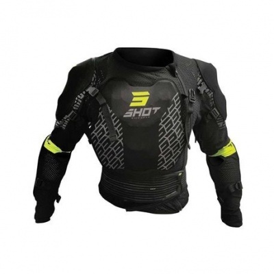 Colete de proteção preto com detalhes cinzentos e amarelos, texto 'SHOT' no peito.