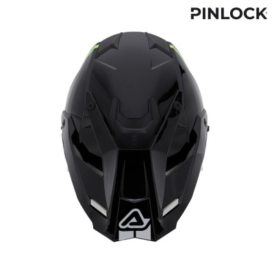 Capacete preto angular com texto PINLOCK no fundo branco