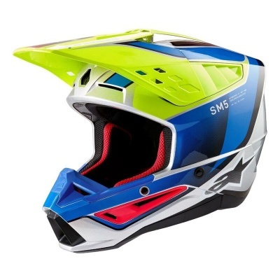 Capacete de motocross verde, azul, branco e vermelho com viseira