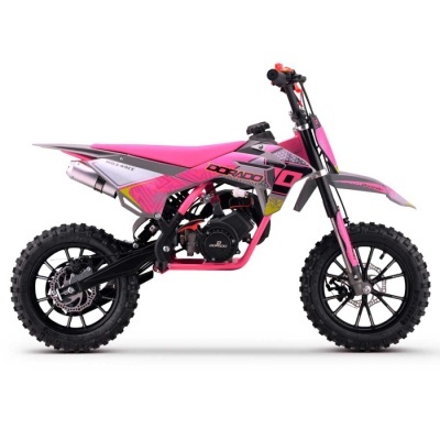 Motocross rosa e preto com pneus grossos e motor exposto