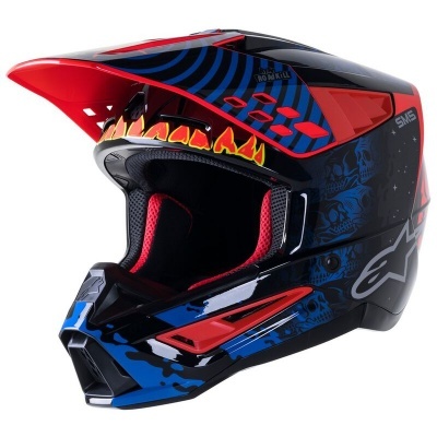 Capacete integral motocross vermelho, azul e preto com detalhes em chamas amarelas e vermelhas