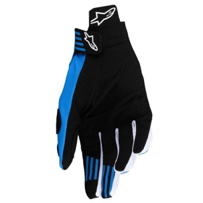 Luvas esportivas pretas com detalhes azuis e brancos e fecho de velcro com símbolo de estrela.